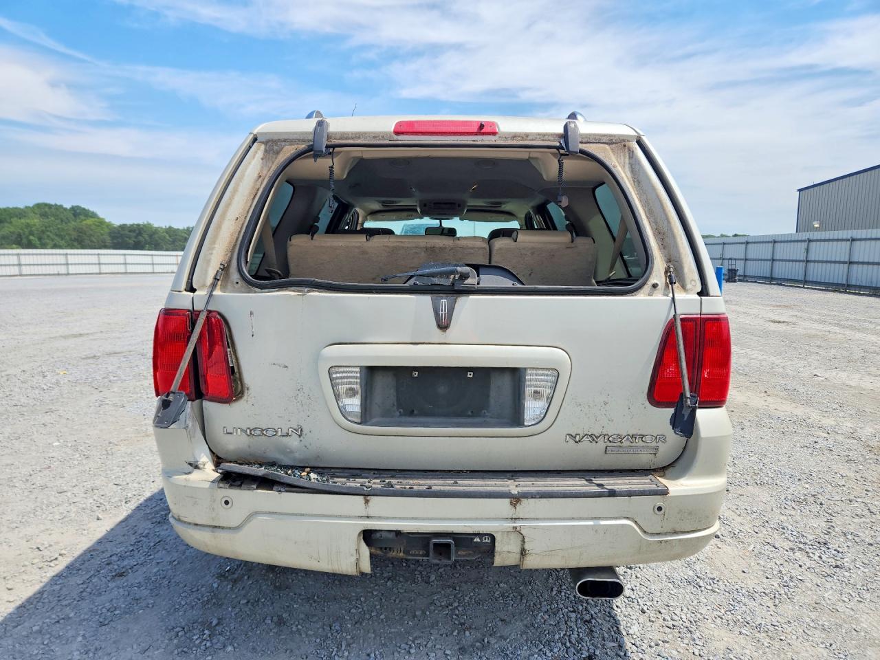 2005 LINCOLN NAVIGATOR