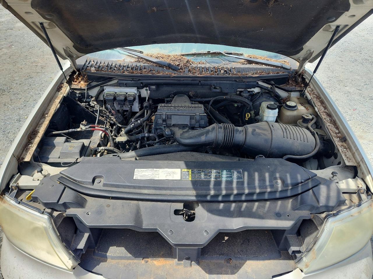 2005 LINCOLN NAVIGATOR