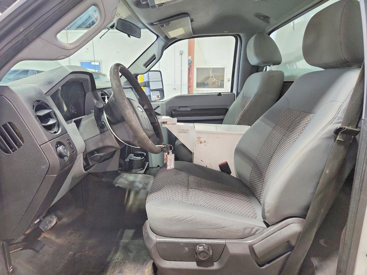 2015 FORD F350