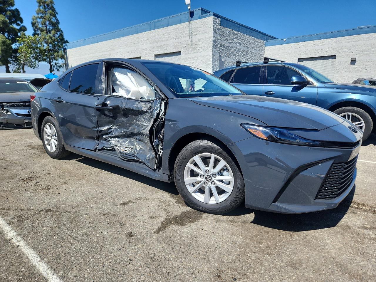 2026 TOYOTA CAMRY