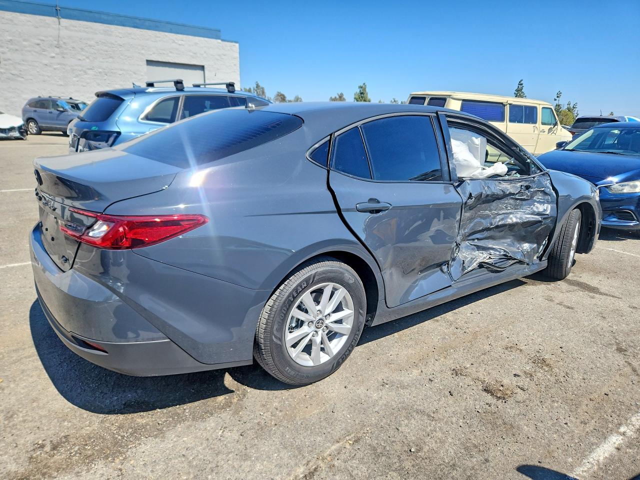 2026 TOYOTA CAMRY