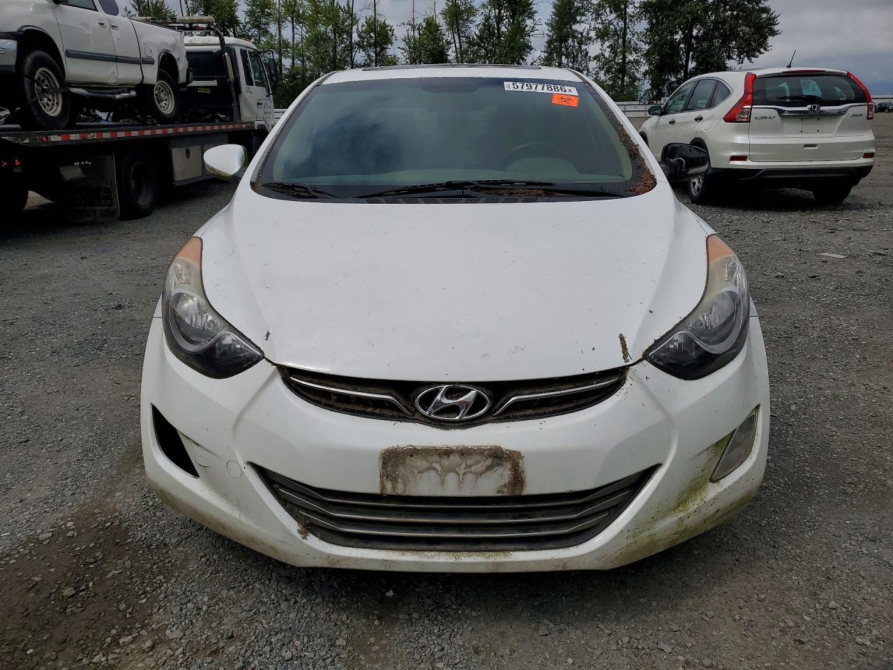 2013 HYUNDAI ELANTRA
