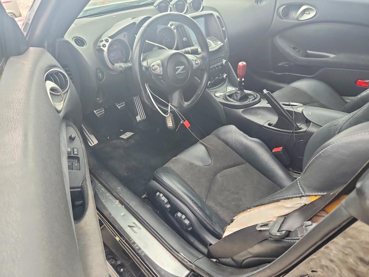 2013 NISSAN 370Z