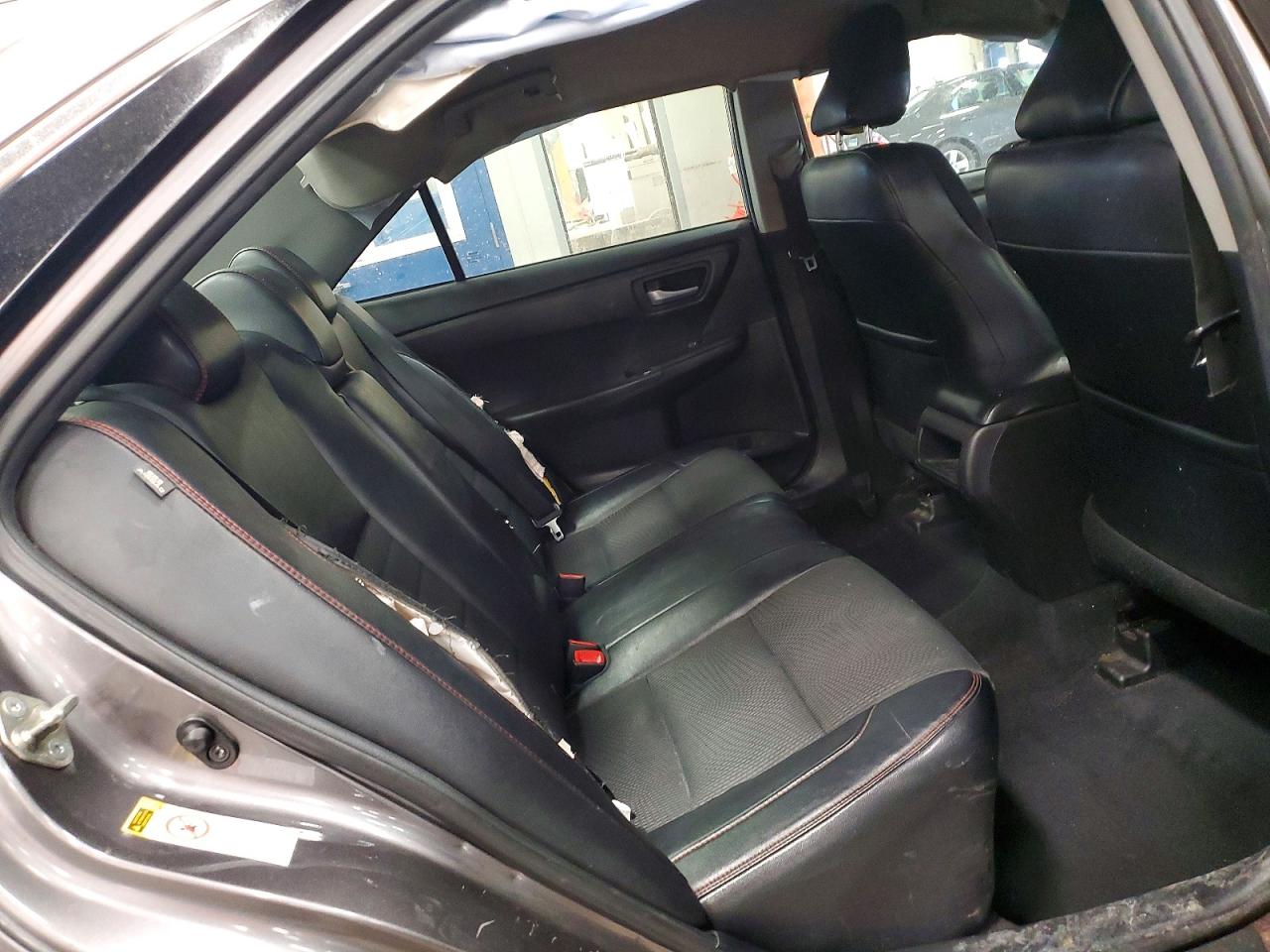2016 TOYOTA CAMRY