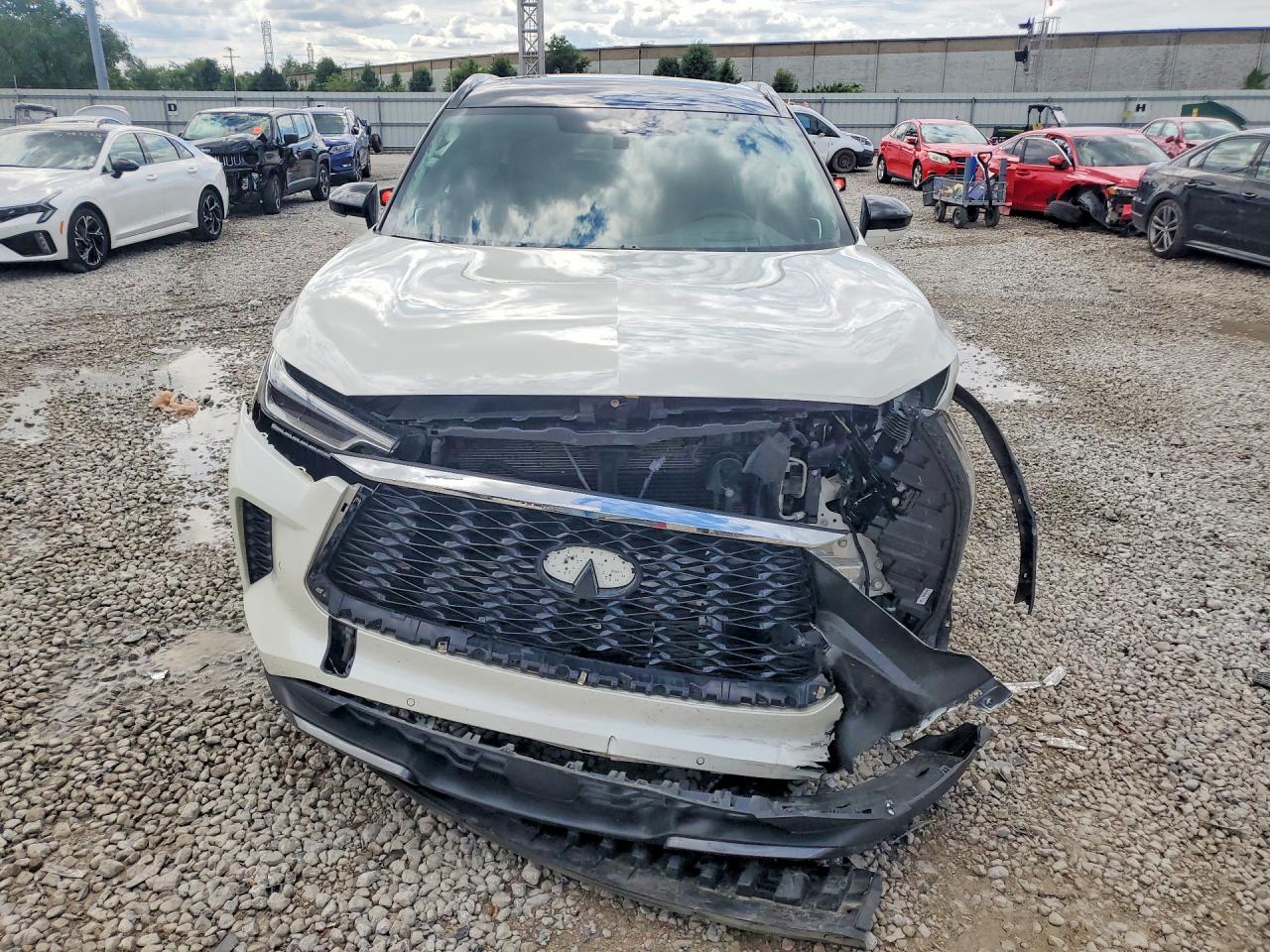 2025 INFINITI QX60