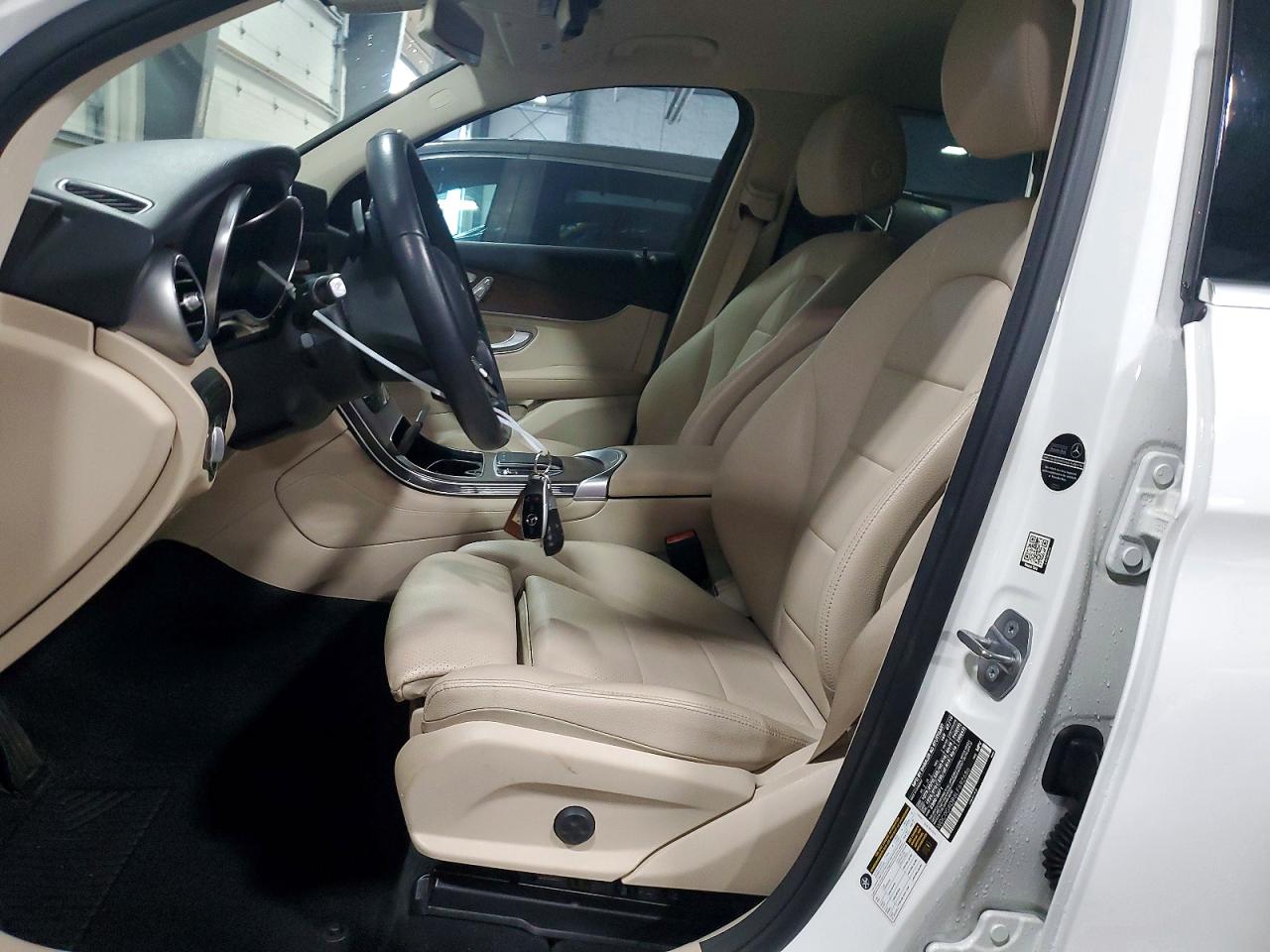 2020 MERCEDES-BENZ GLC-CLASS