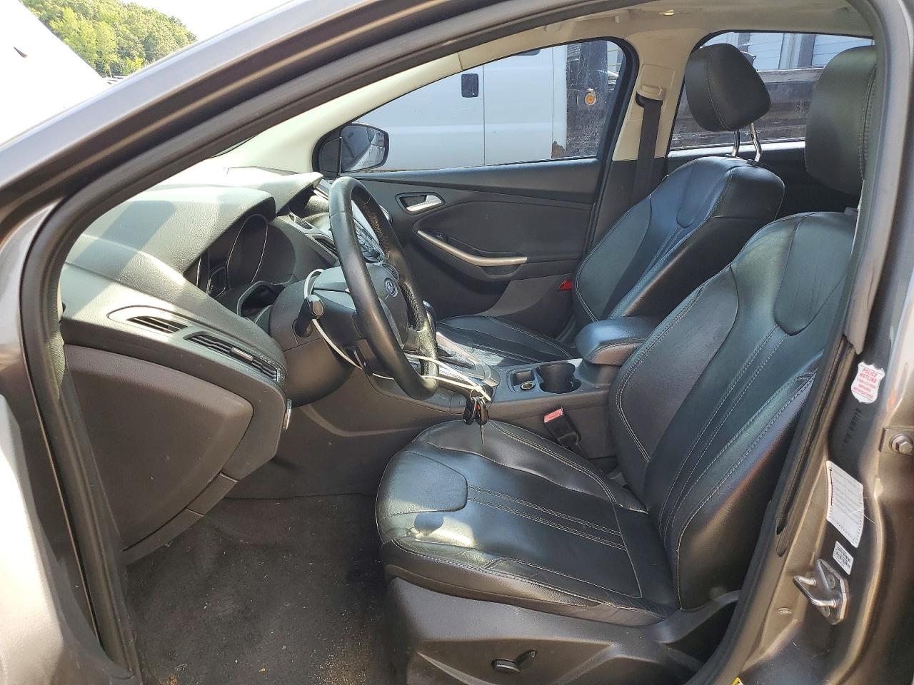 2012 FORD FOCUS