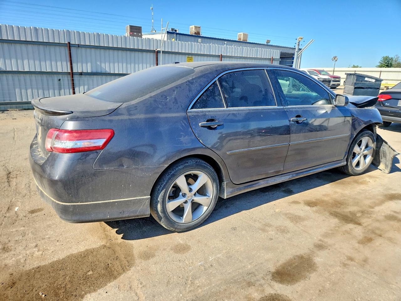 2011 TOYOTA CAMRY