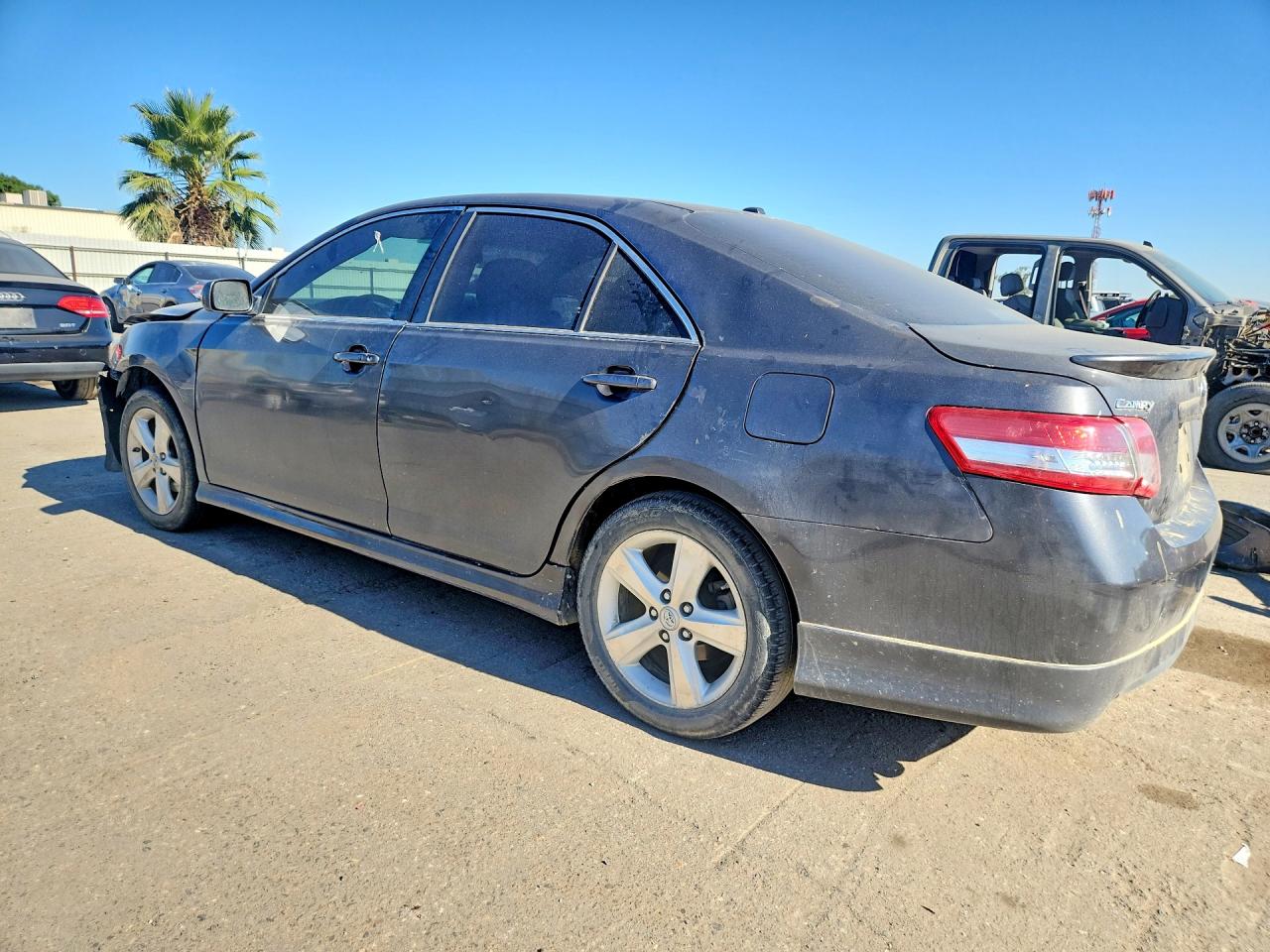 2011 TOYOTA CAMRY