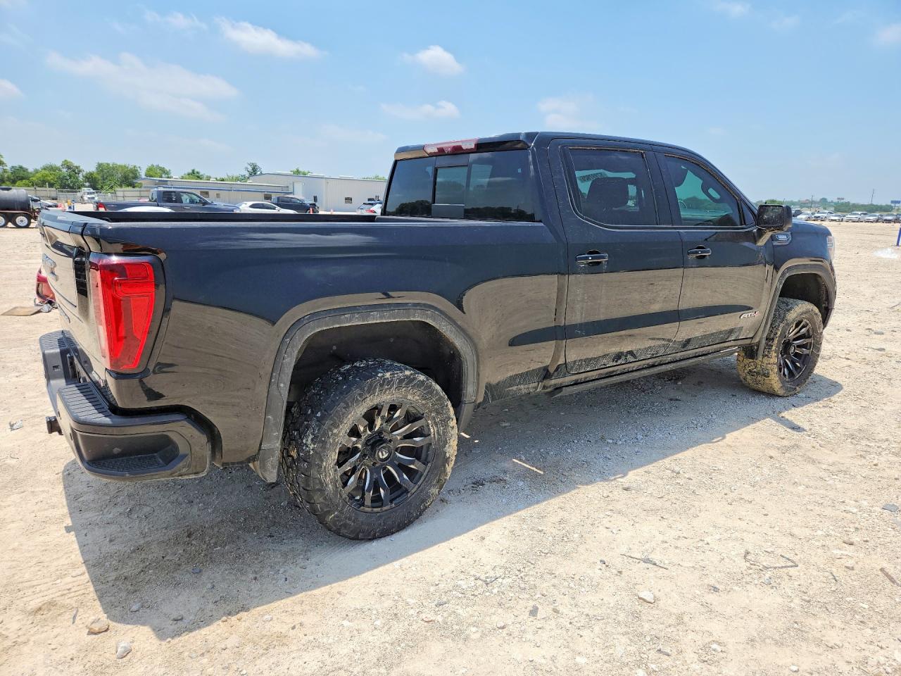 2021 GMC SIERRA