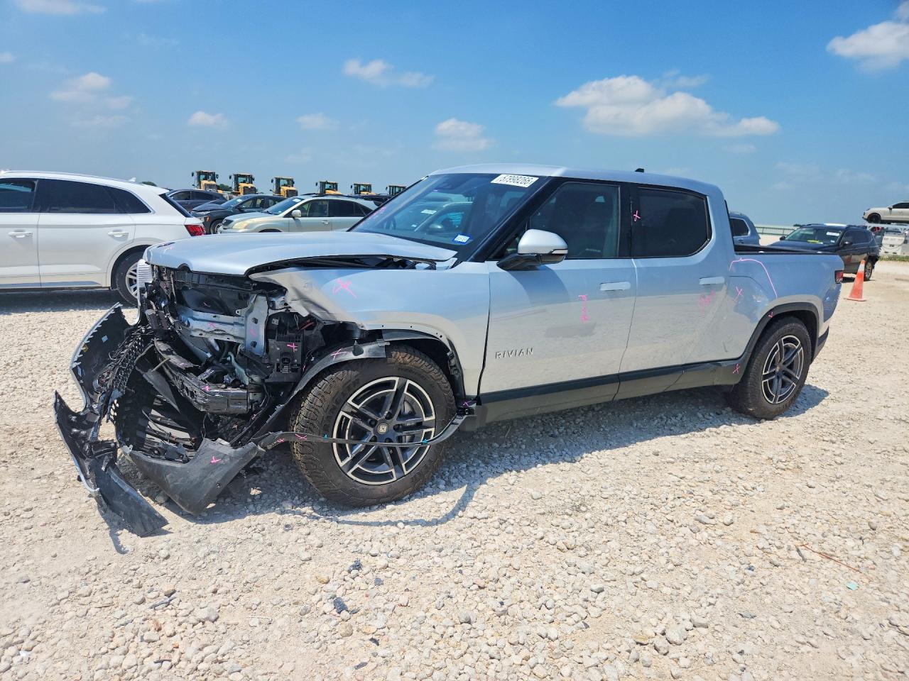 2026 RIVIAN RIT