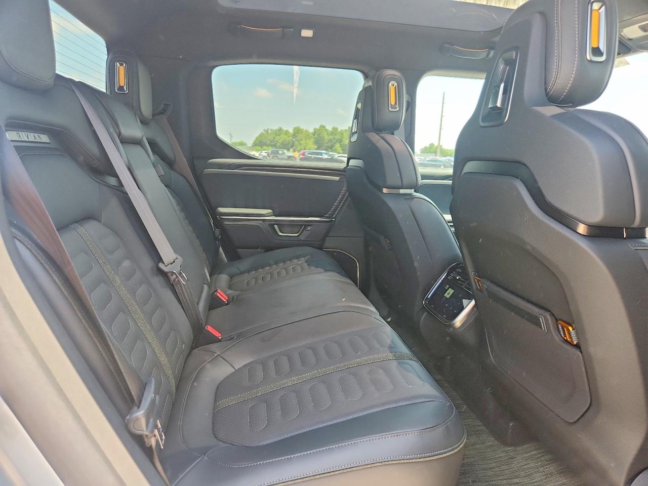 2026 RIVIAN RIT