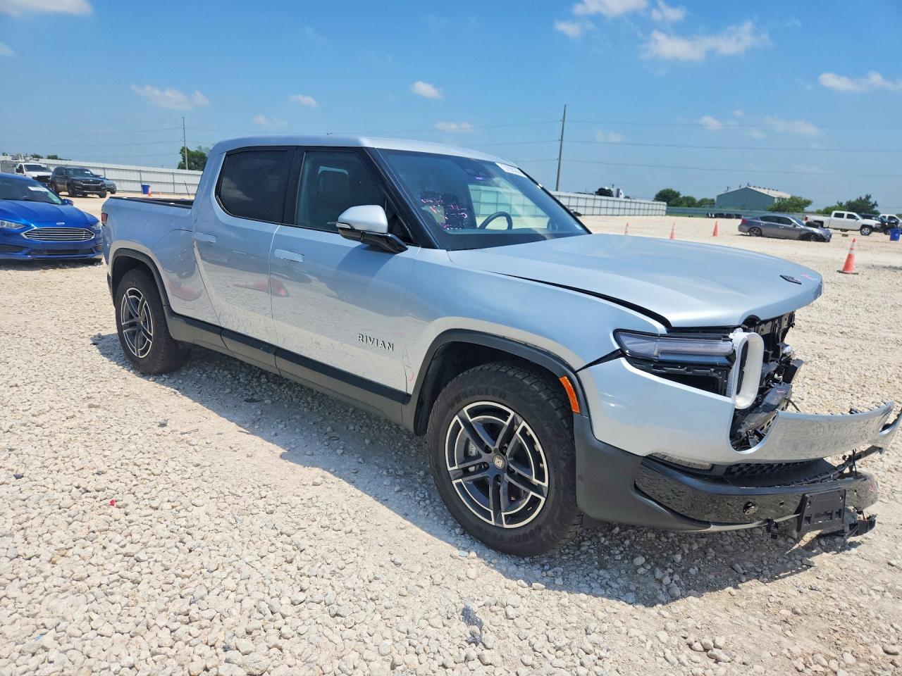 2026 RIVIAN RIT
