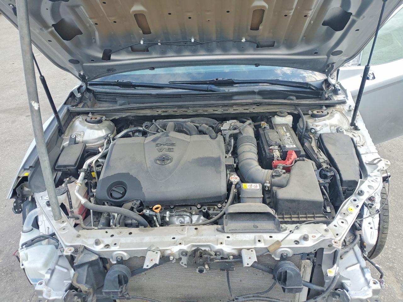 2019 TOYOTA CAMRY