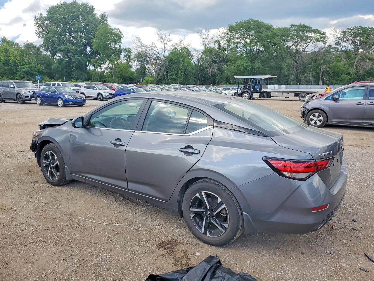 2025 NISSAN SENTRA