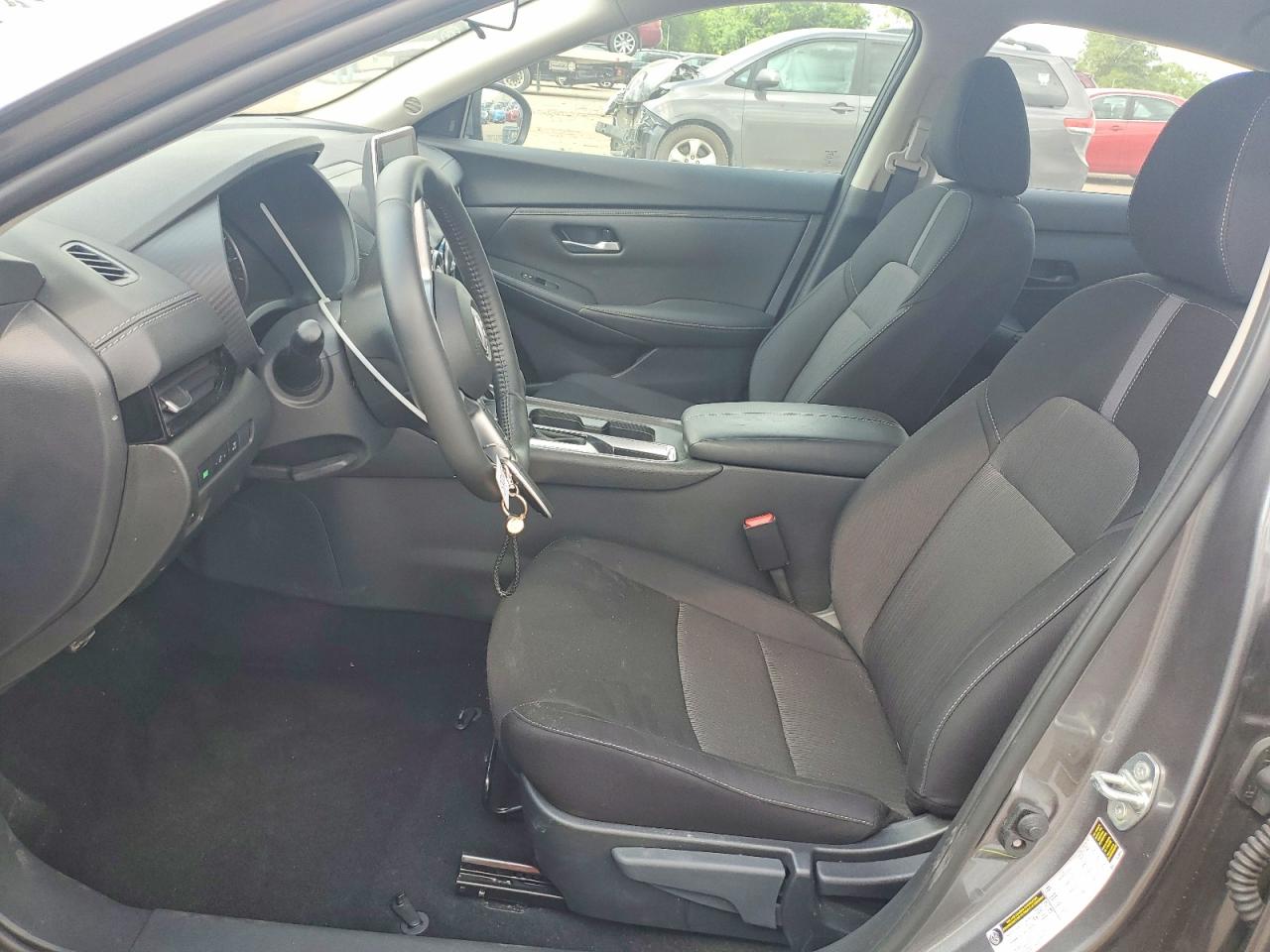 2025 NISSAN SENTRA