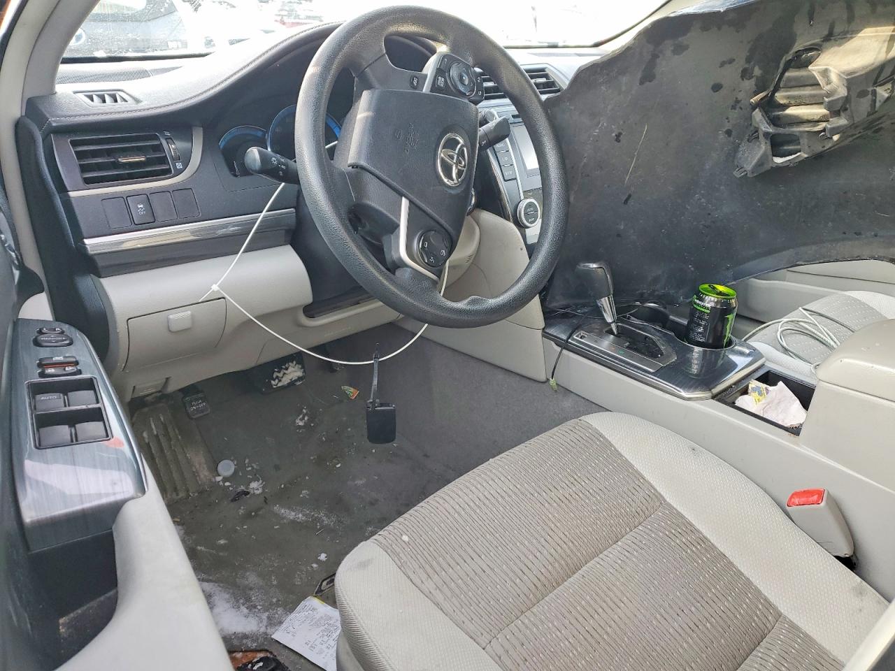 2014 TOYOTA CAMRY SOLA
