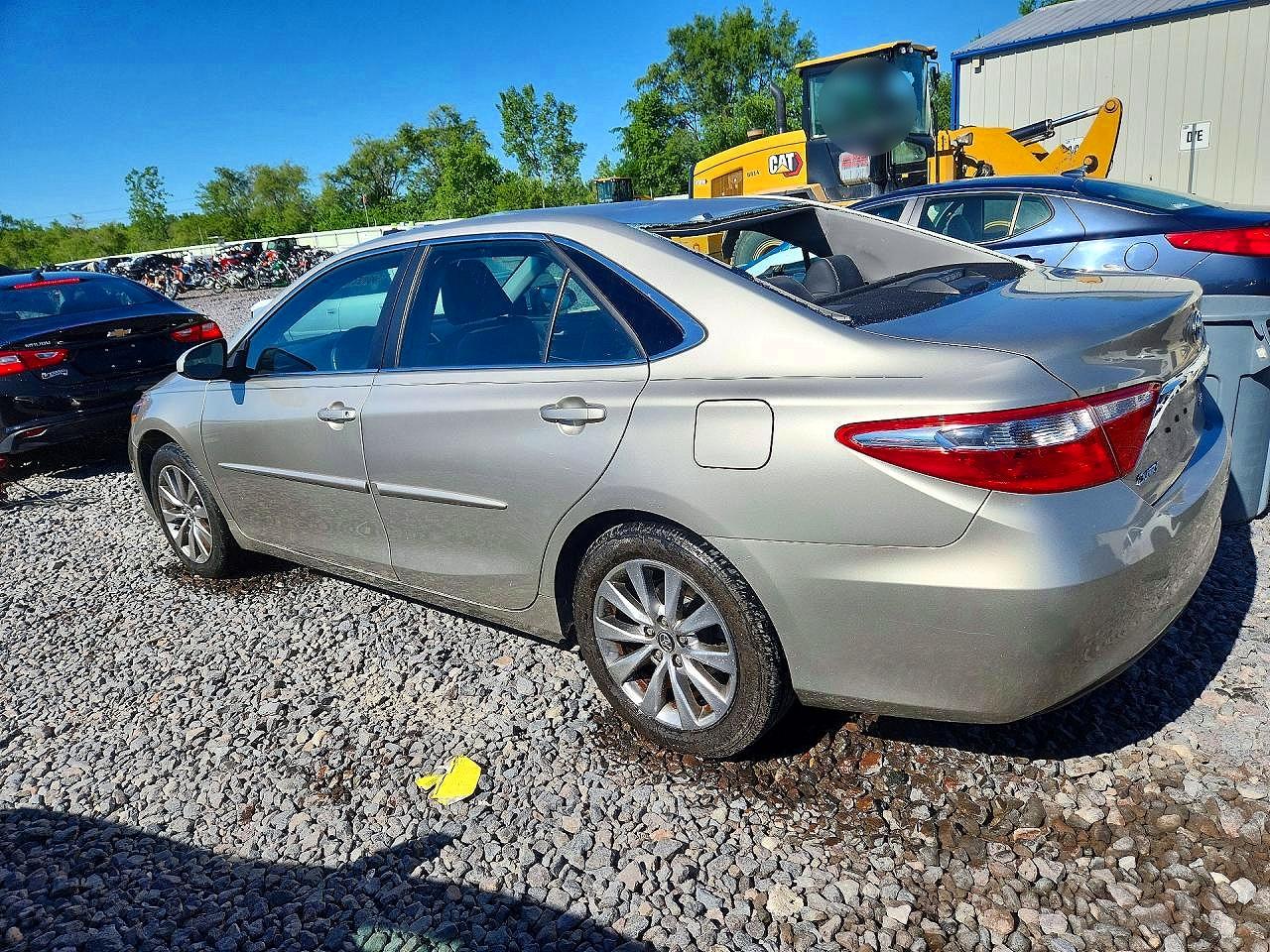 2017 TOYOTA CAMRY