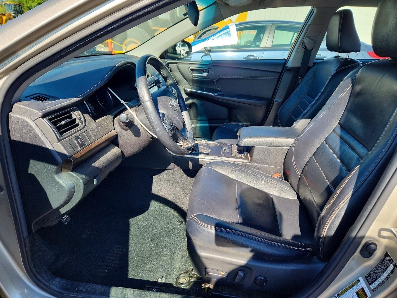 2017 TOYOTA CAMRY