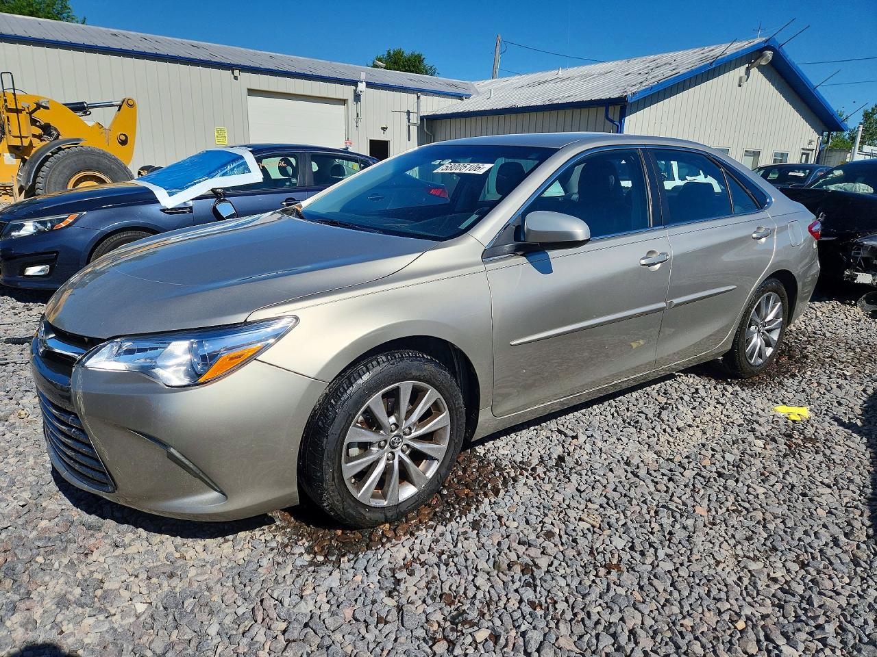 2017 TOYOTA CAMRY