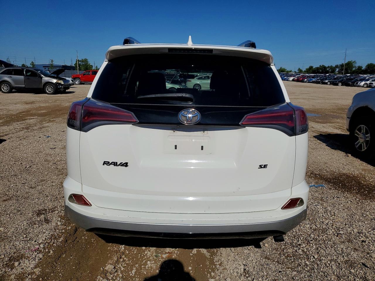 2016 TOYOTA RAV4