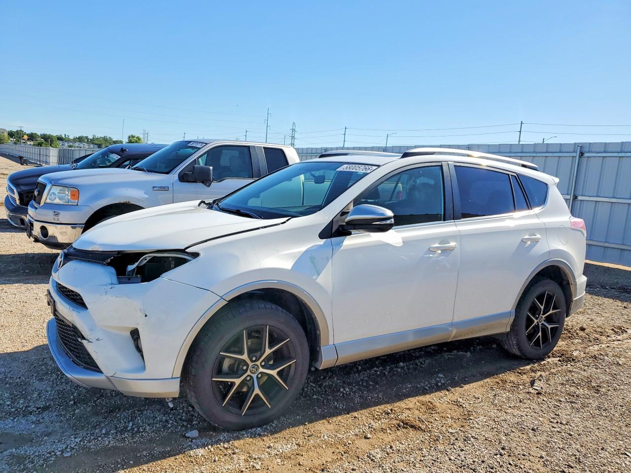 2016 TOYOTA RAV4