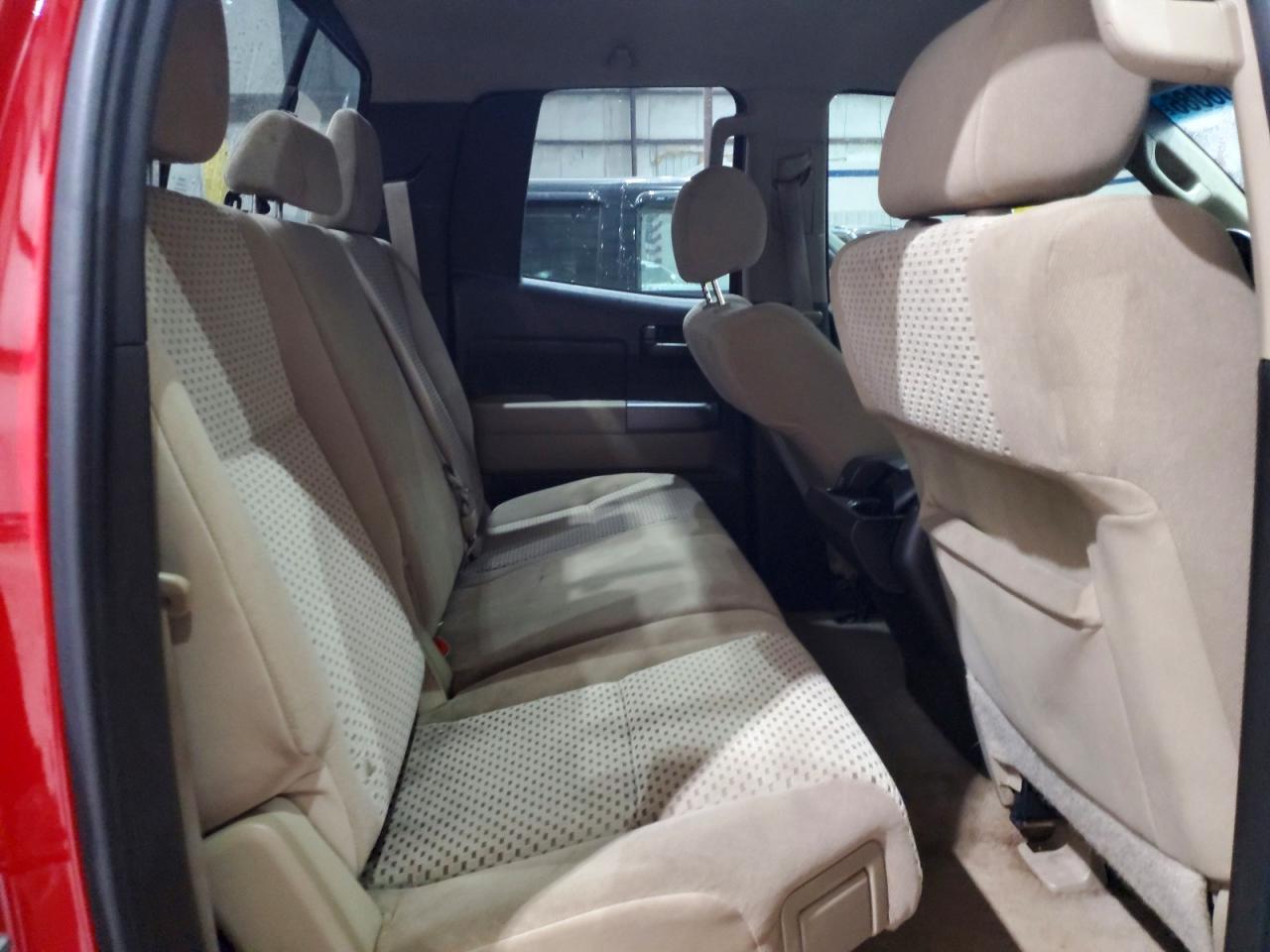 2010 TOYOTA TUNDRA