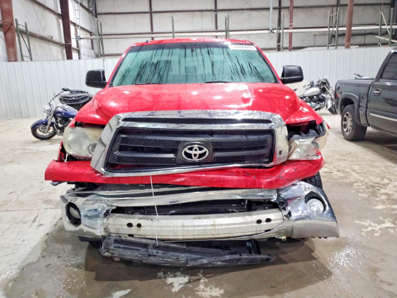 2010 TOYOTA TUNDRA