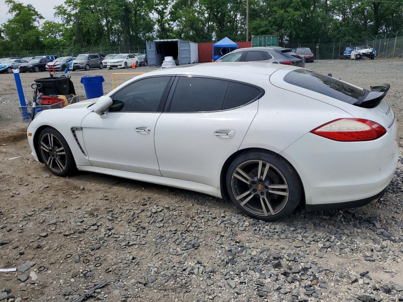 2013 PORSCHE PANAMERA