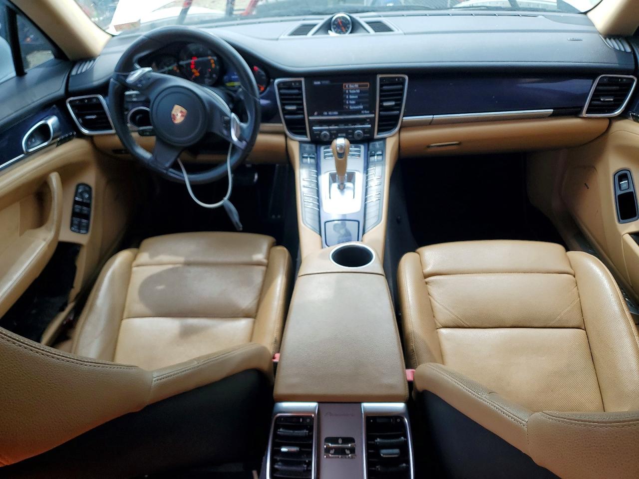 2013 PORSCHE PANAMERA