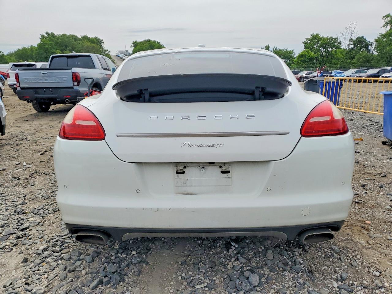 2013 PORSCHE PANAMERA