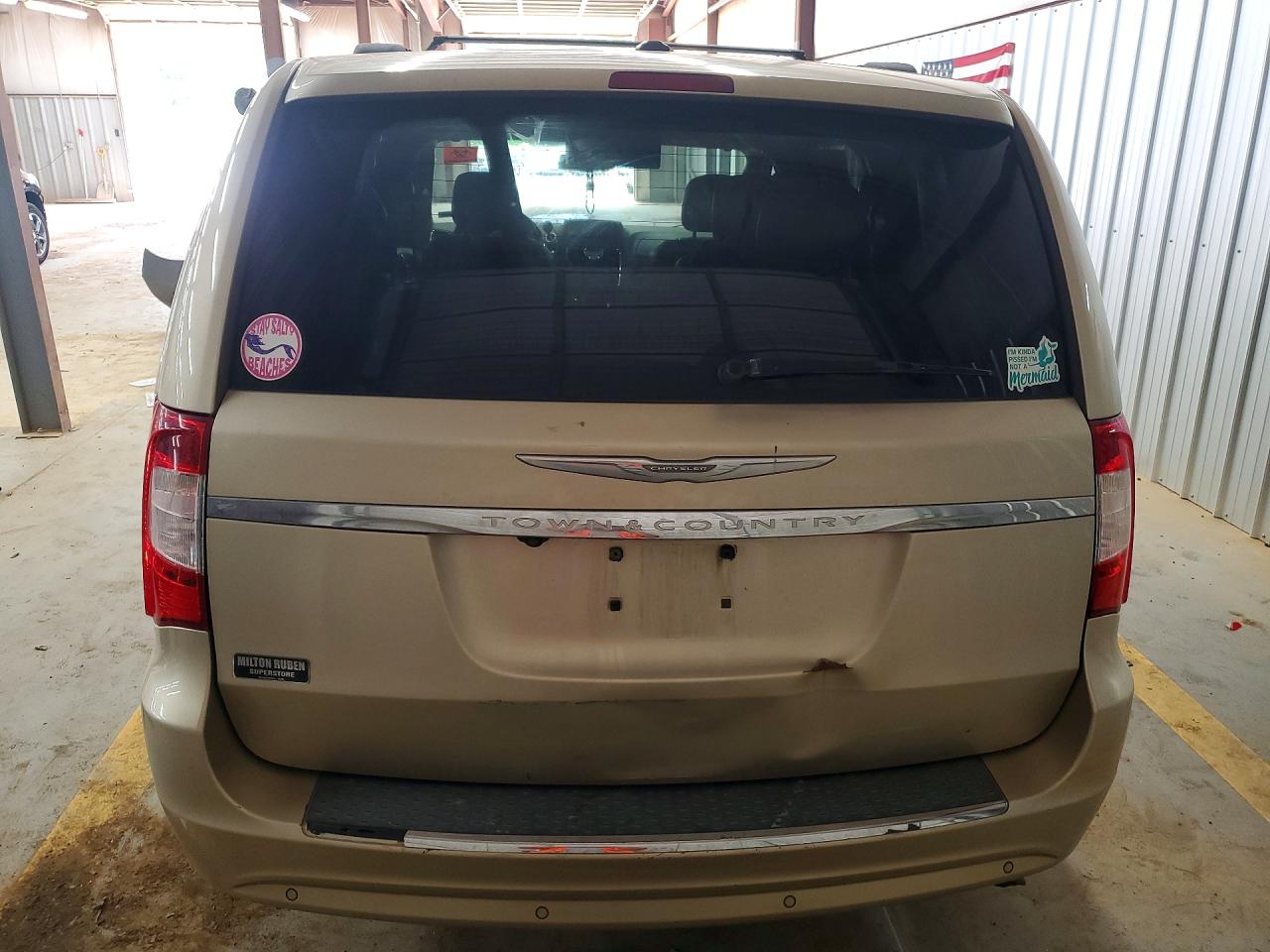 2011 CHRYSLER MINIVAN
