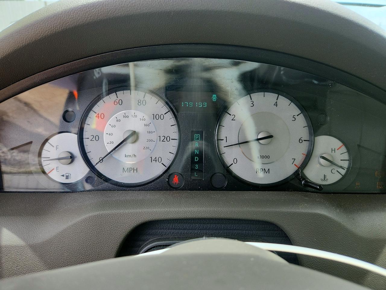 2008 CHRYSLER 300