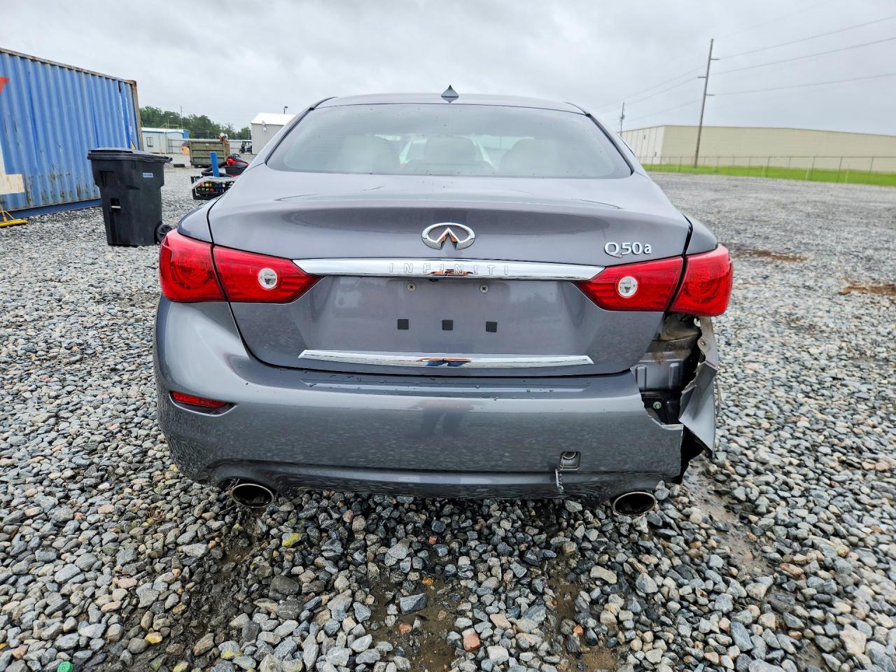 2015 INFINITI Q50