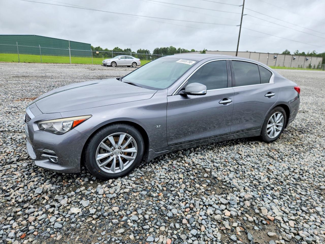 2015 INFINITI Q50
