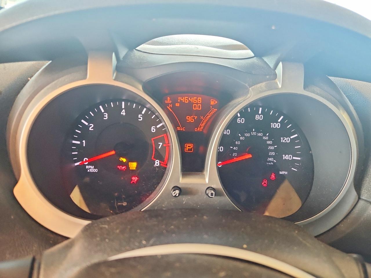 2012 NISSAN JUKE