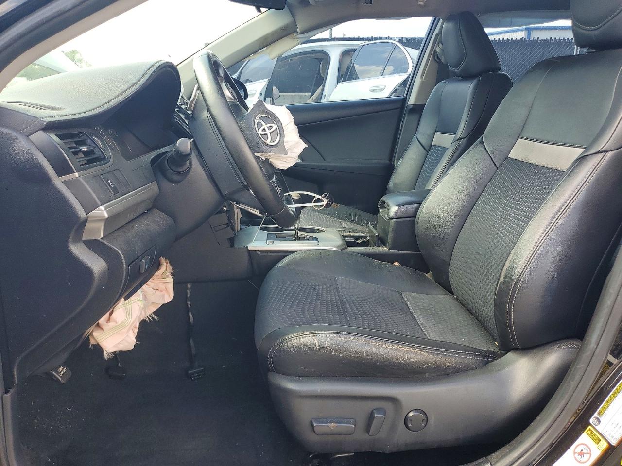 2013 TOYOTA CAMRY