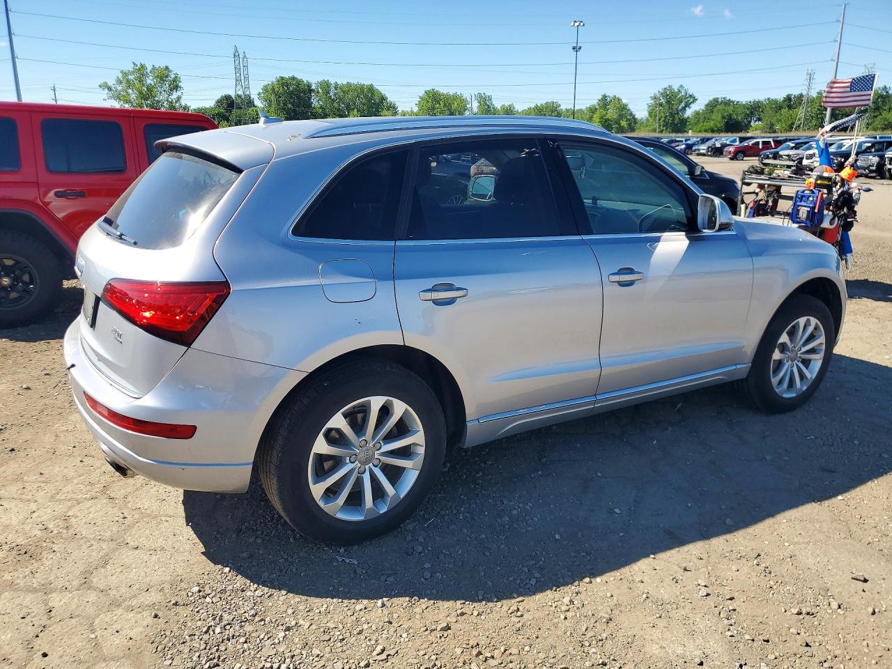 2016 AUDI Q5