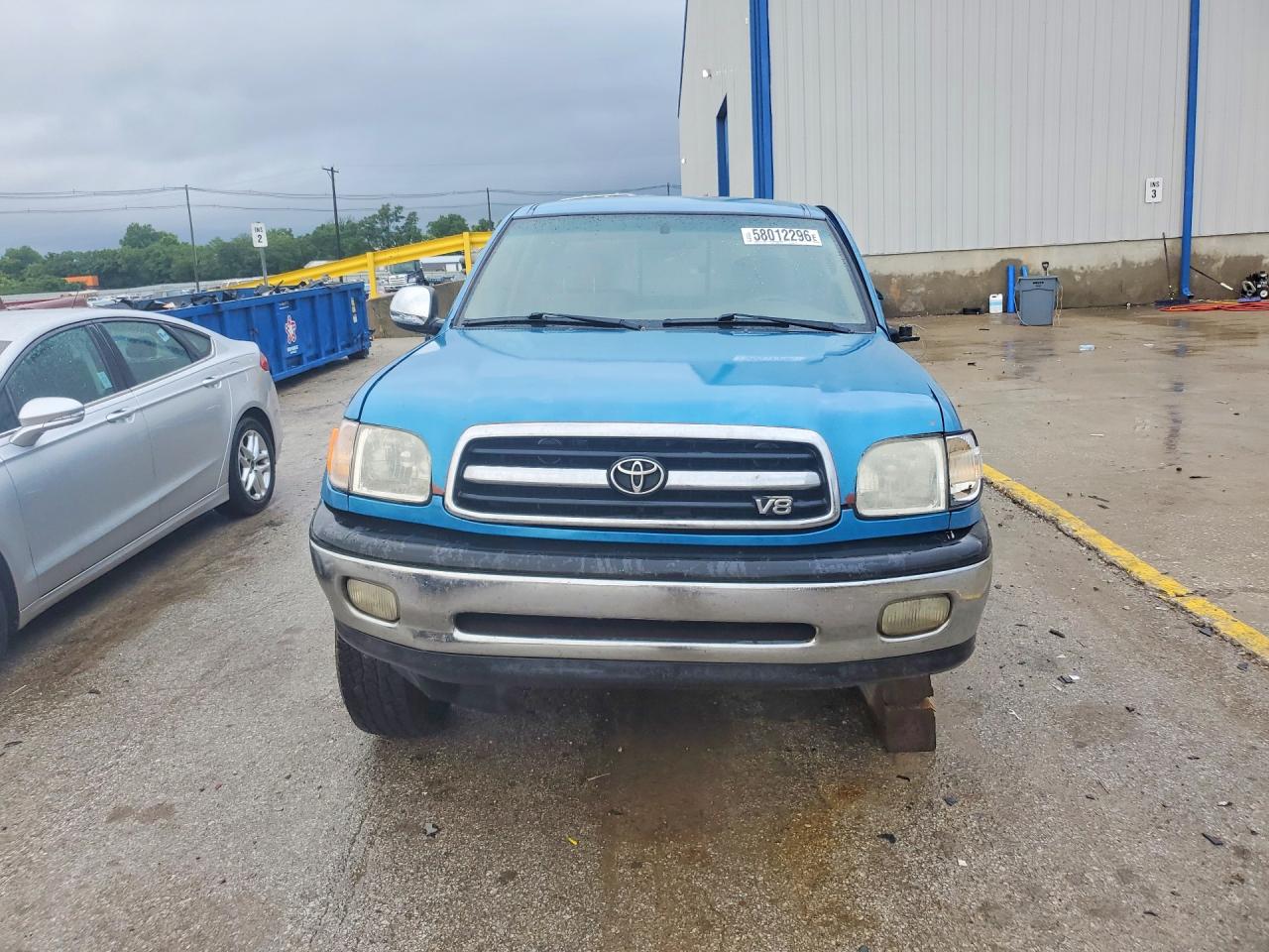 2000 TOYOTA TUNDRA