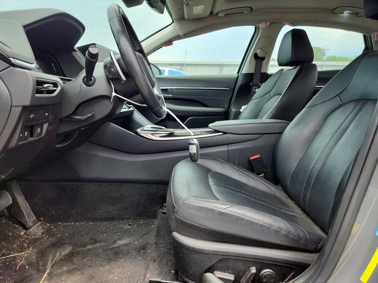 2022 HYUNDAI SONATA
