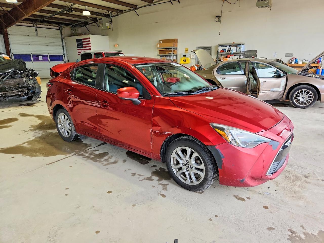 2017 TOYOTA YARIS