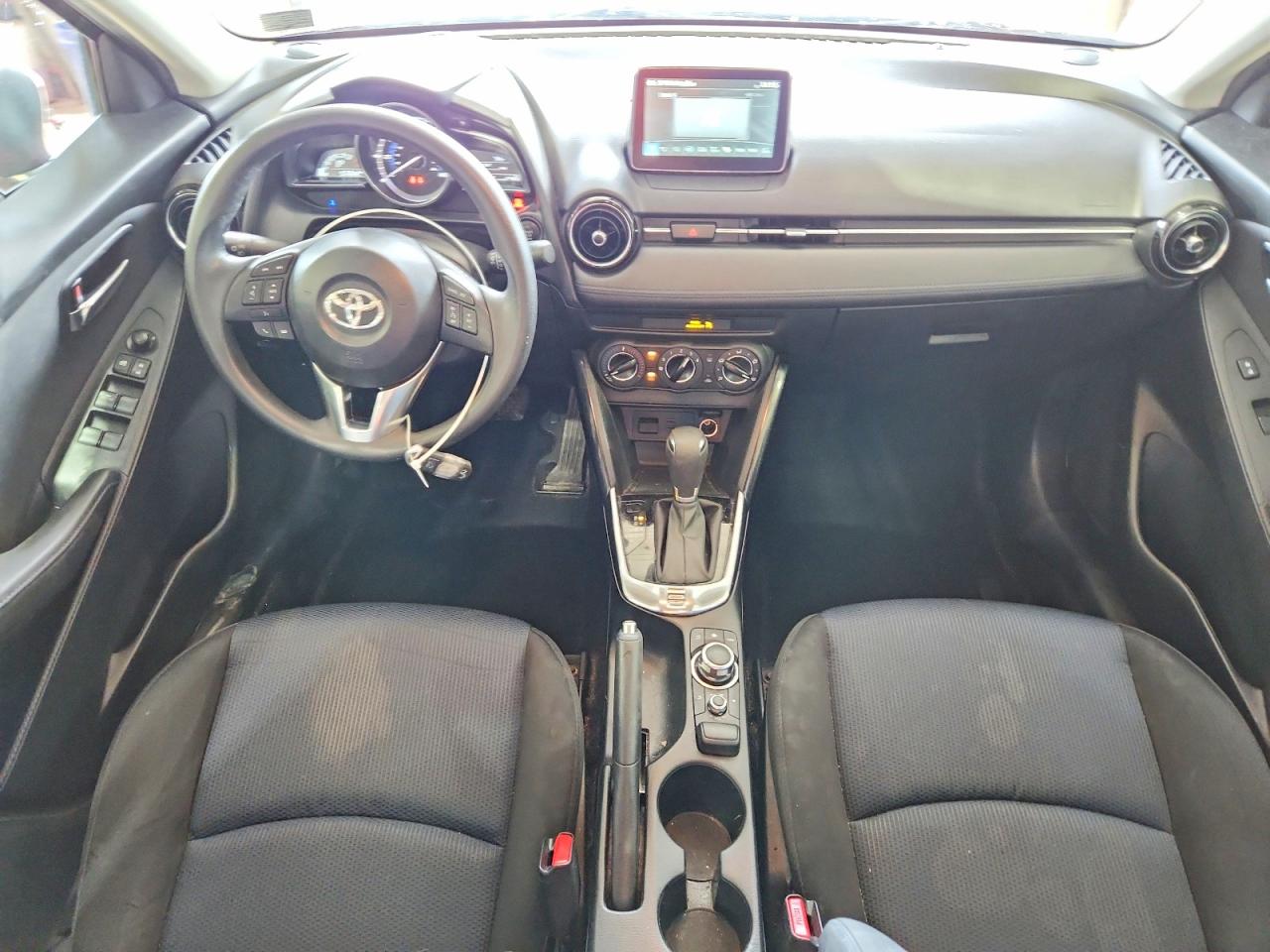 2017 TOYOTA YARIS