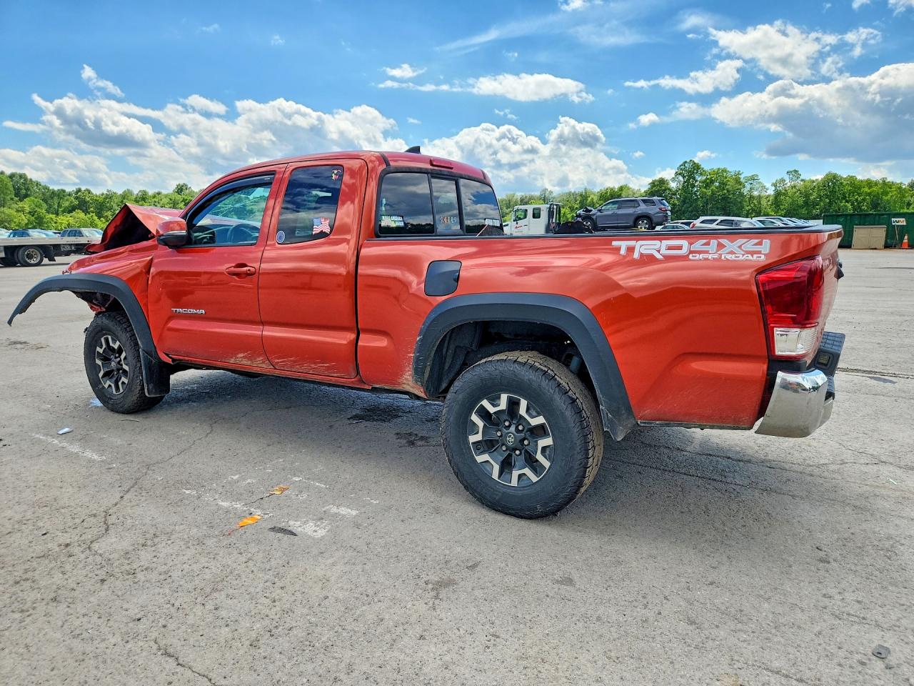 2016 TOYOTA TACOMA