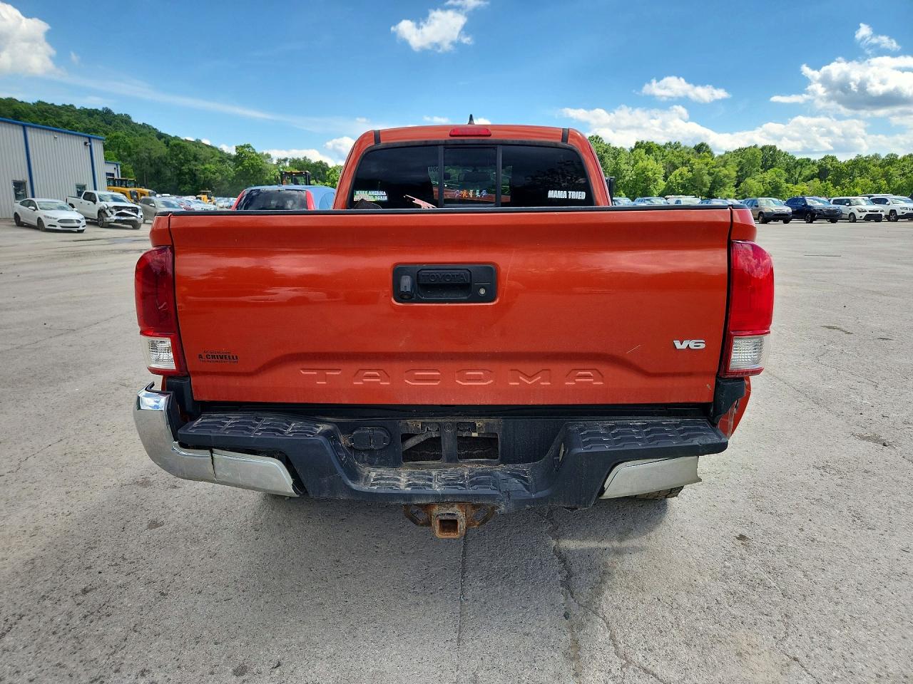 2016 TOYOTA TACOMA