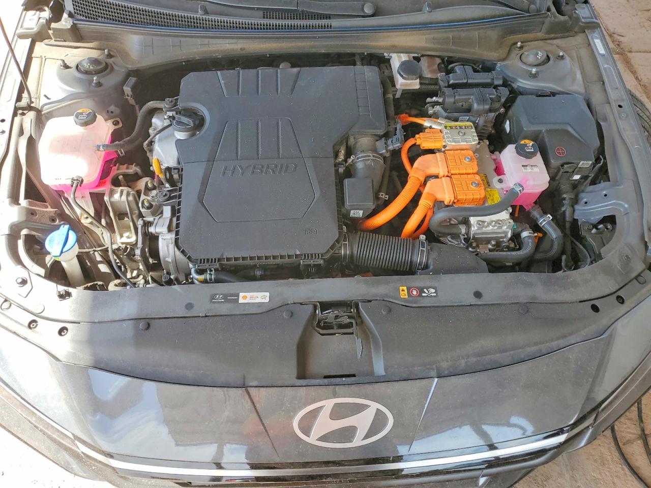 2024 HYUNDAI ELANTRA