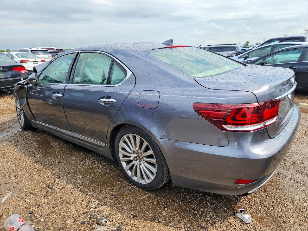2015 LEXUS LS460