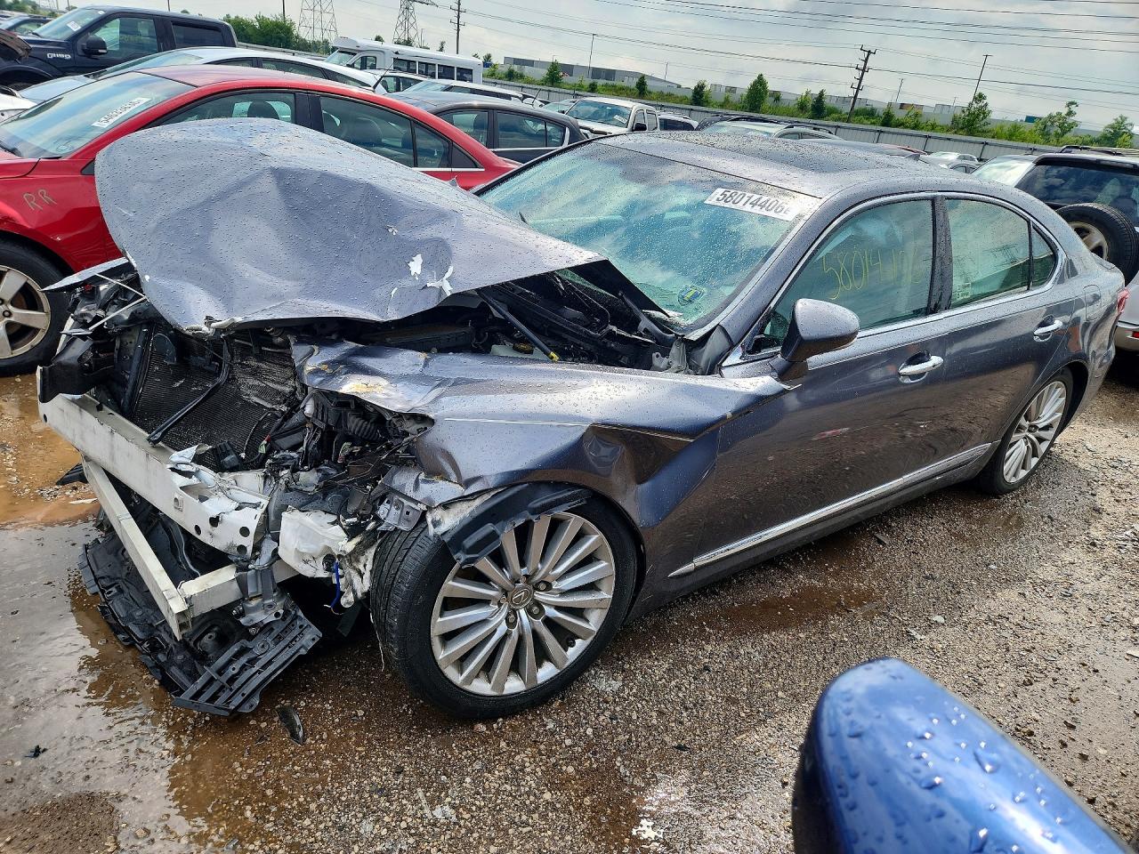 2015 LEXUS LS460