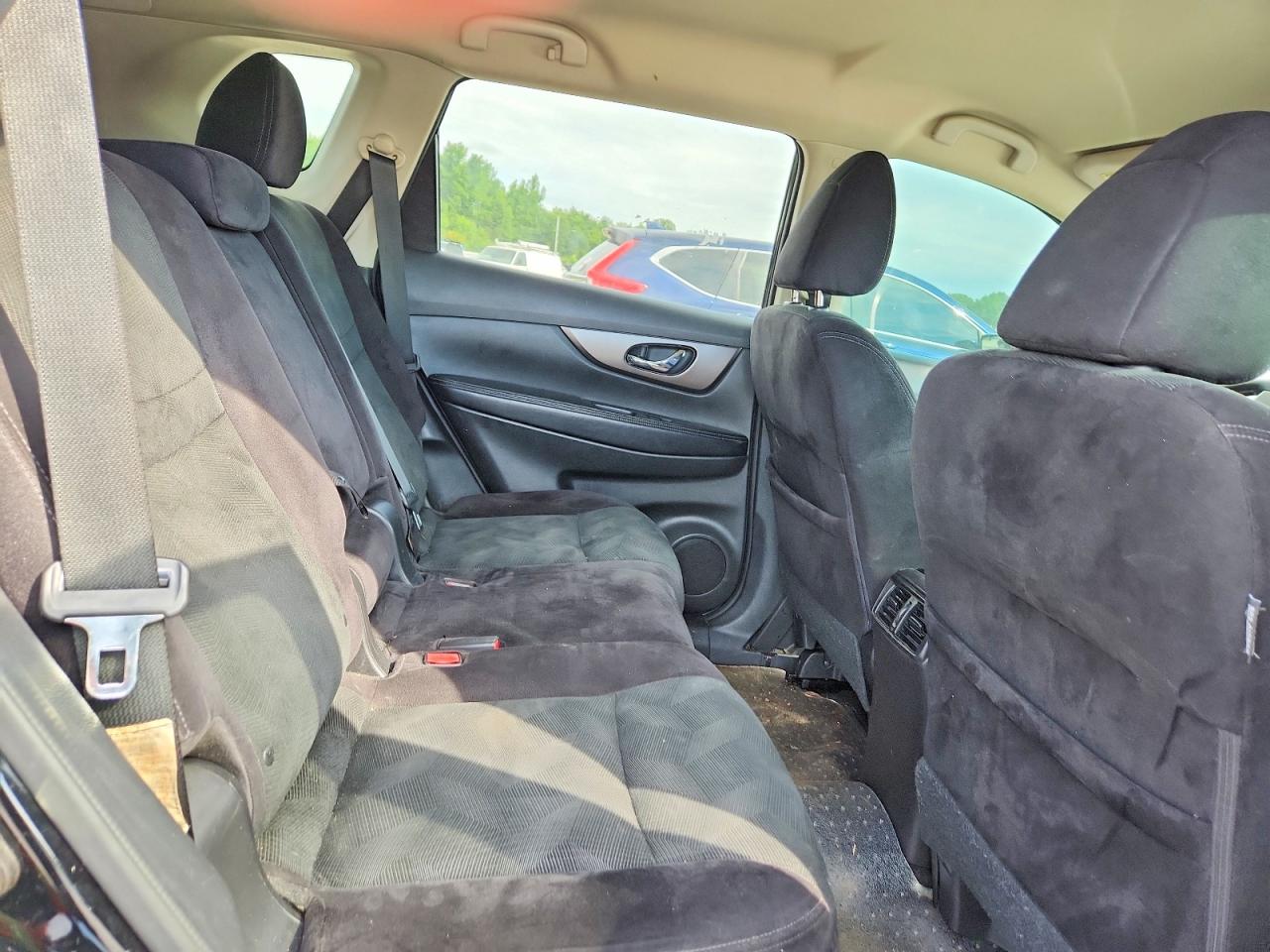 2014 NISSAN ROGUE