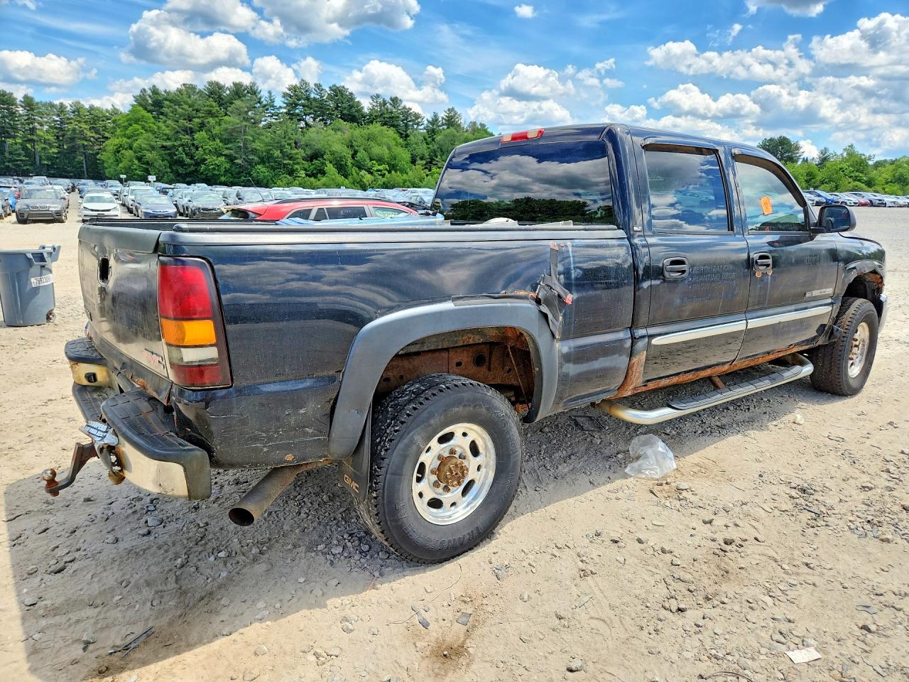 2005 GMC SIERRA