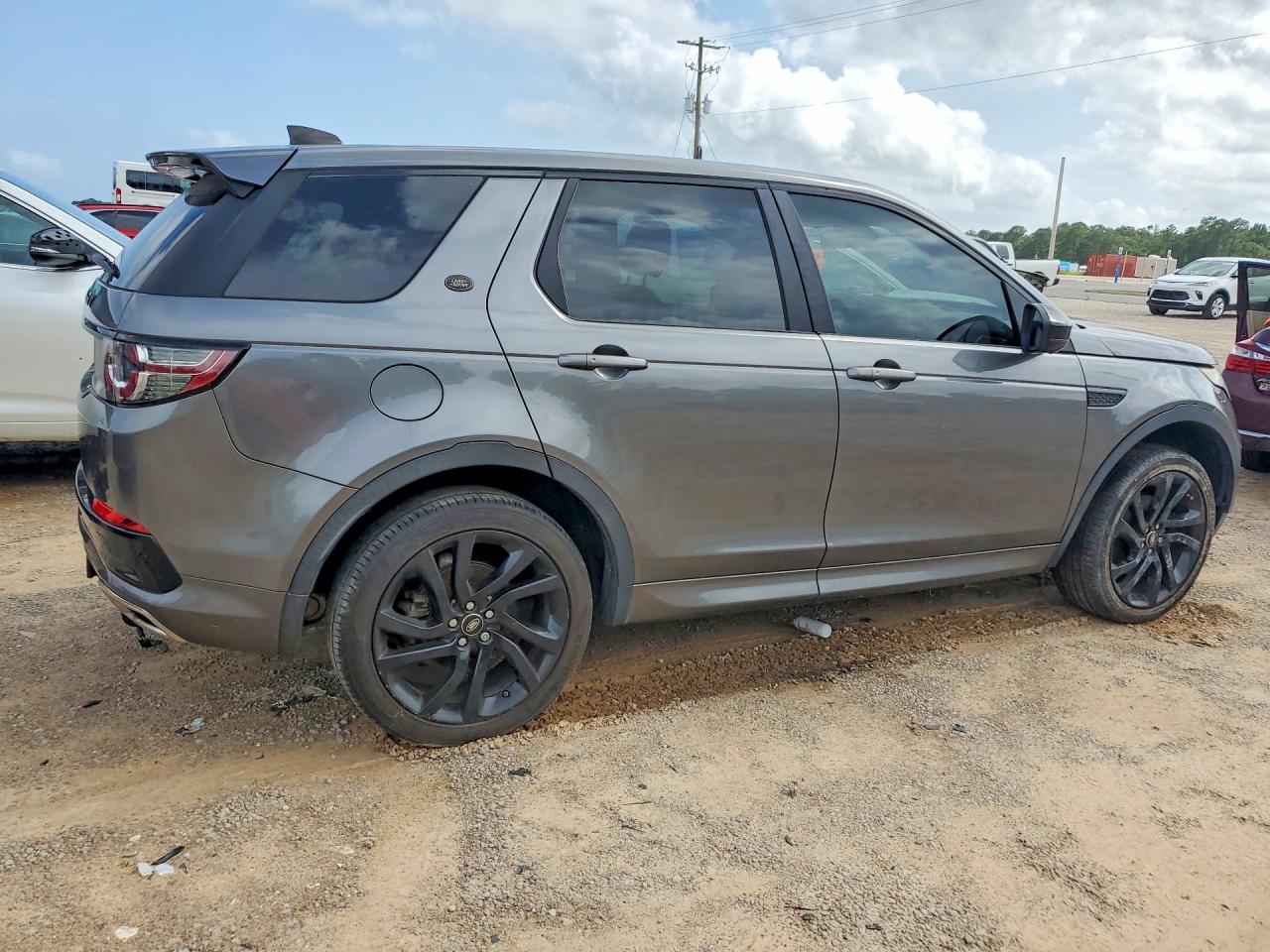 2017 LAND ROVER DISCOVERY